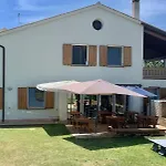 Oda ve Kahvaltı Casale Artemisia 3*