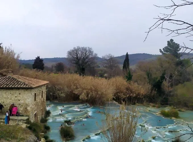 Bed & Breakfast Casale Artemisia 3*